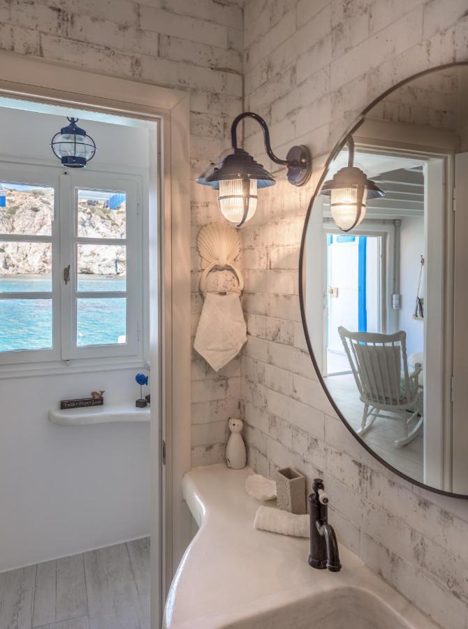 Aquanis Anchored, Sea Front House, Firopotamos Екстериор снимка